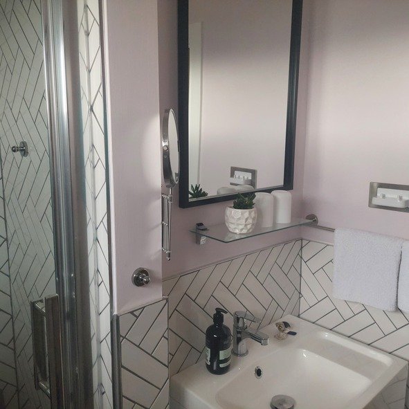 Modern bathroom