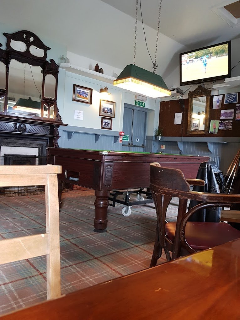 bar